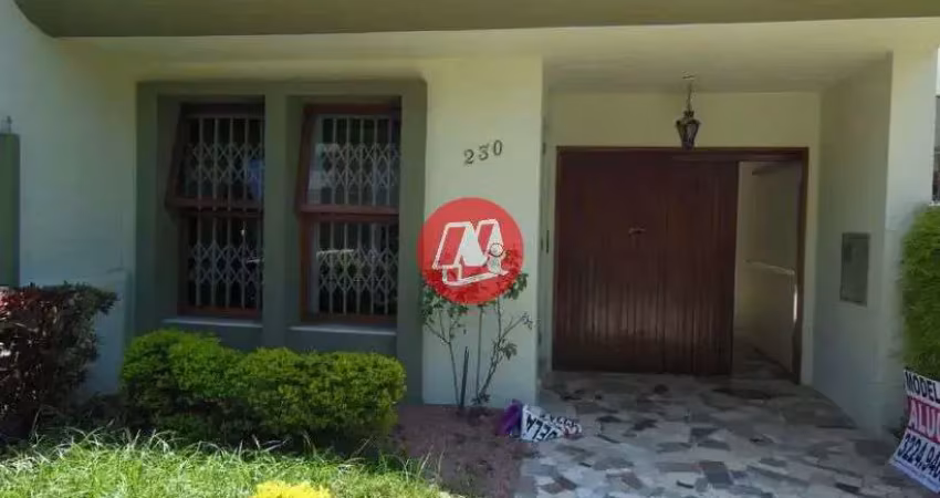 Casa com 3 quartos para alugar no Santana, Porto Alegre 