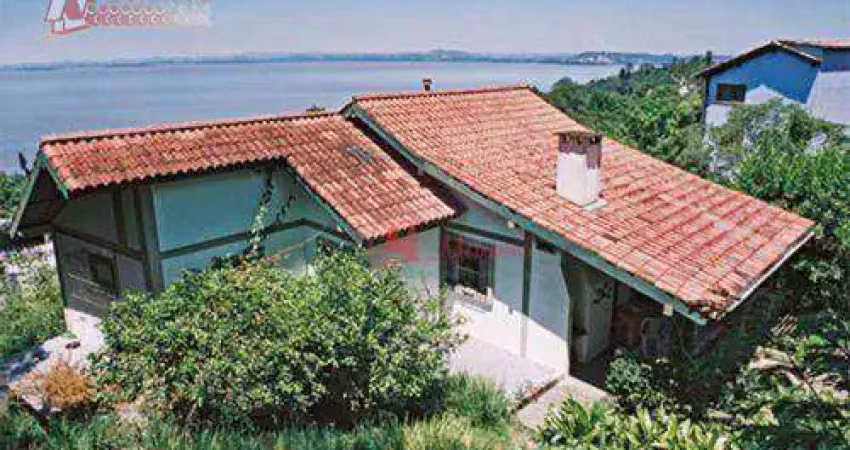 Casa com 3 quartos à venda na Tristeza, Porto Alegre 
