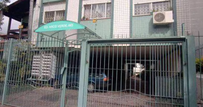 Kitnet com vaga no bairro Santana