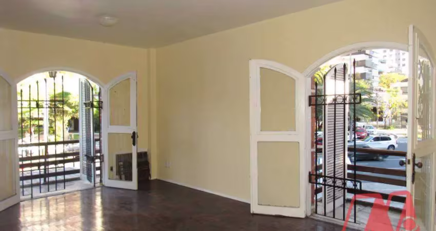 Na frende do parque moinhos de vento, sala de 81 m².