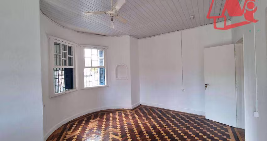 Casa de 526m² total 261m² útil na Bento próximo ao Posto do INSS