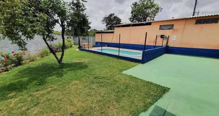 Casa para Venda em Sorocaba, Jardim Simus, 2 dormitórios, 4 banheiros