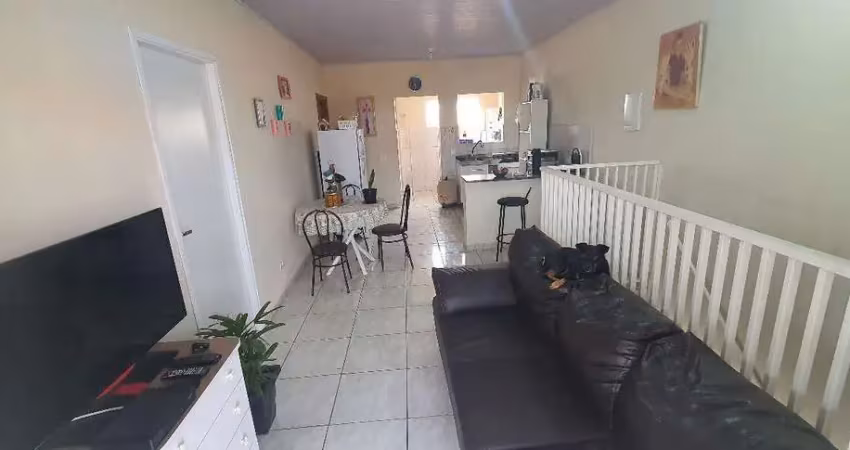 Casa para Venda em Sorocaba, Jardim Tropical, 4 dormitórios, 1 suíte, 2 banheiros, 2 vagas