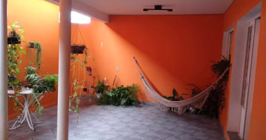 Sobrado para Venda em Sorocaba, Jardim Santa Bárbara, 5 dormitórios, 3 suítes, 5 banheiros, 3 vagas