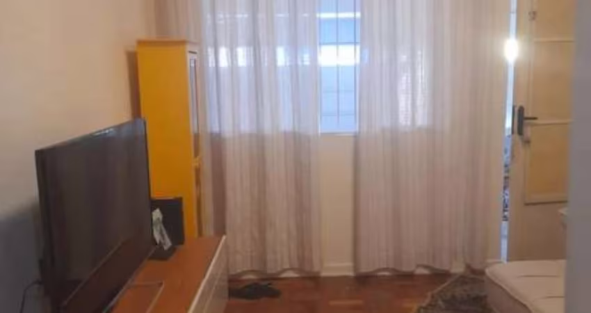 Sobrado para Venda em Barueri, Jardim Tupan, 6 dormitórios, 1 suíte, 6 banheiros, 3 vagas