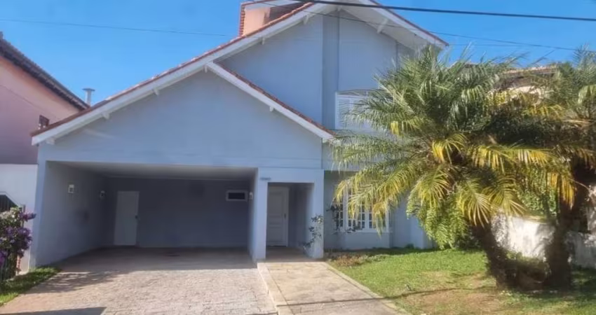 Casa em Condomínio para Venda em Santana de Parnaíba, Alphaville, 4 dormitórios, 2 suítes, 5 banheiros, 4 vagas