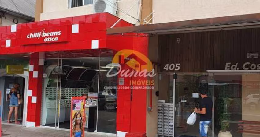 APARTAMENTO KITNET NO CENTRO DE TRAMANDAÍ