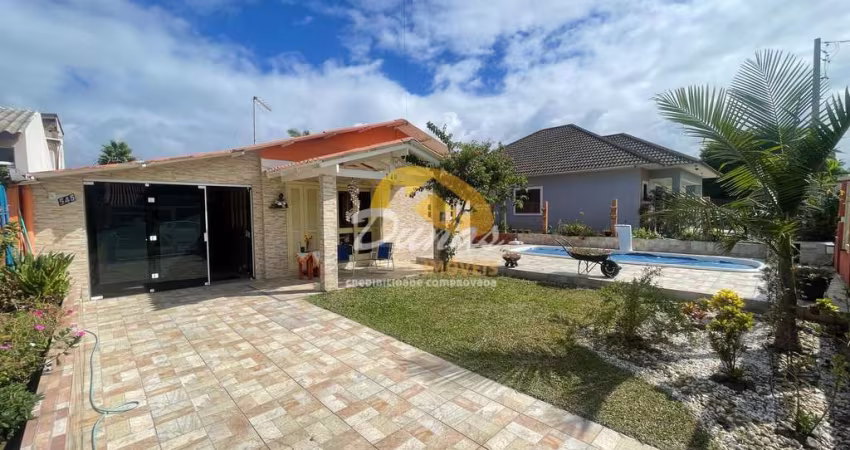 RESIDÊNCIA COM PISCINA NA TRAMANDAÍ SUL