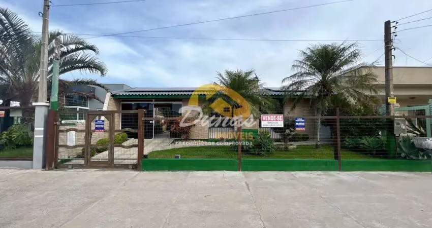RESIDÊNCIA NO CENTRO DE TRAMANDAÍ