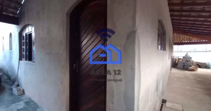 Casa de esquina à Venda Pontal Santa Marina em Caraguatatuba, SP - Próximo ao Shopping Serramar e a