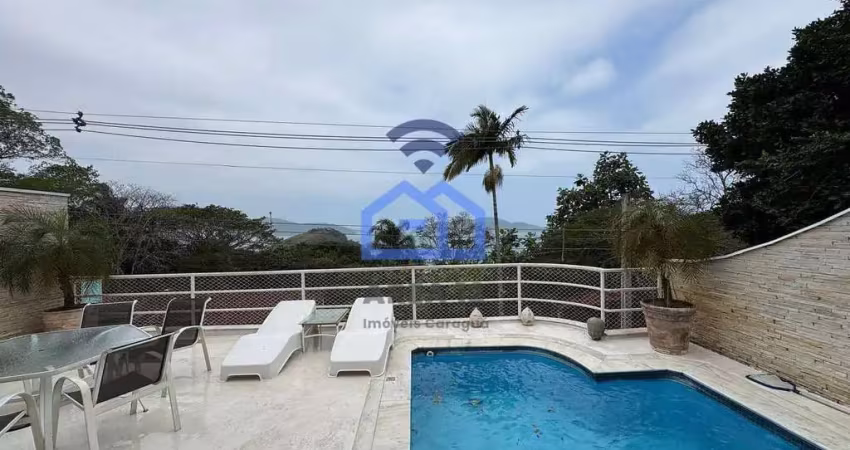 Sobrado triplex com vista para o mar à venda no condomínio Verde Mar no bairro da Cocanha em Caragu