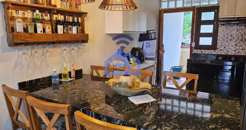 Linda casa com edícula, à venda a apenas 100m da praia da cocanha, no bairro do massaguaçu em carag