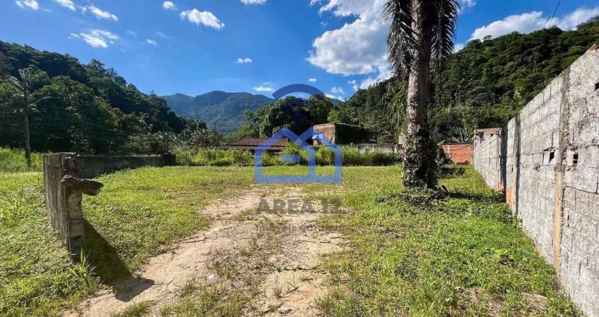 Terreno amplo à venda no bairro Capricórnio III, Caraguatatuba, SP- Oportunidade de investimento!