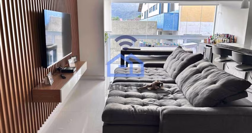 Apartamento de 2 dormitórios à venda no bairro do Indaiá, localizado a apenas 50m da Praia em Carag