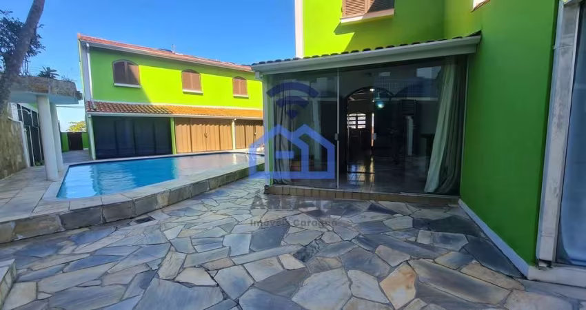 Sobrado em condomínio com vista mar à venda no bairro do Indaiá em Caraguatatuba, SP