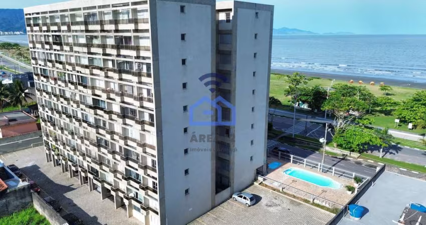 Apartamento à venda, em prédio frente mar, com 1 dormitório no bairro do Porto Novo em Caraguatatub