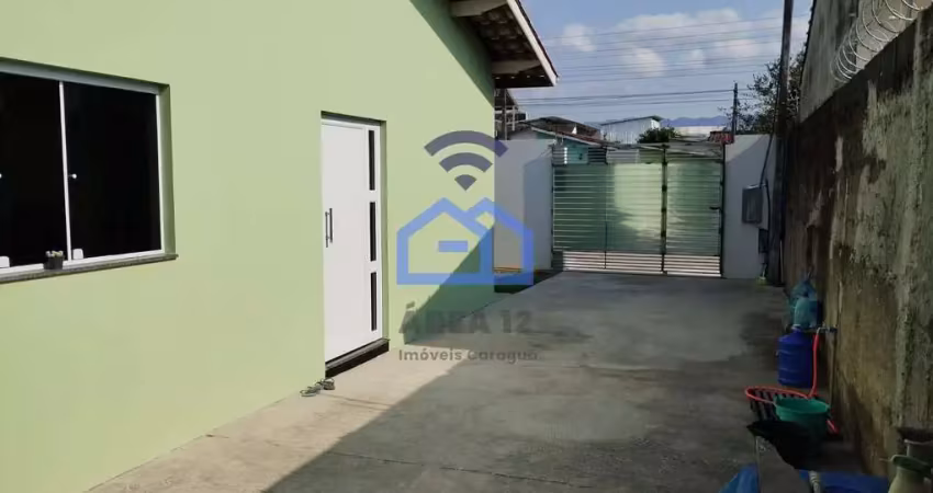 Casa à venda, lado praia, com terreno de 288m², 2 dormitórios, praia das palmeiras, caraguatatuba,