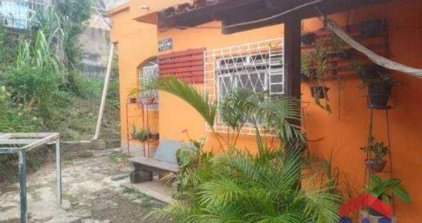 Casa com 4 dormitórios à venda por R$ 550.000,00 - Califórnia - Belo Horizonte/MG