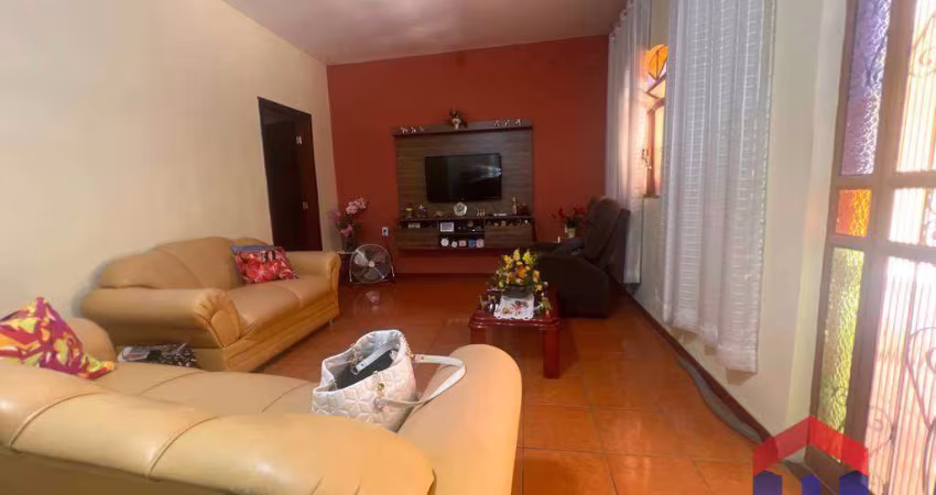 Casa com 3 dormitórios à venda, 343 m² por R$ 560.000,00 - Mantiqueira - Belo Horizonte/MG