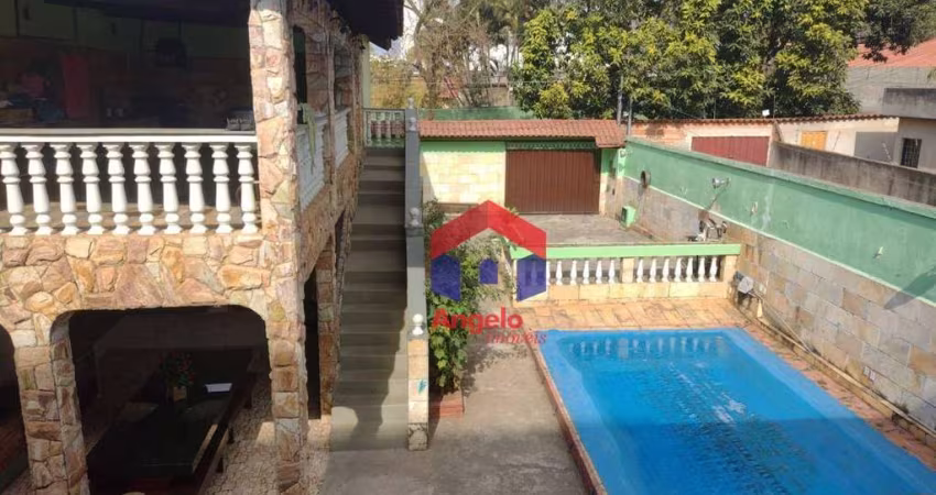 Casa com 7 quartos à venda, 220 m² por R$ 1.800.000 - Rio Branco - Belo Horizonte/MG