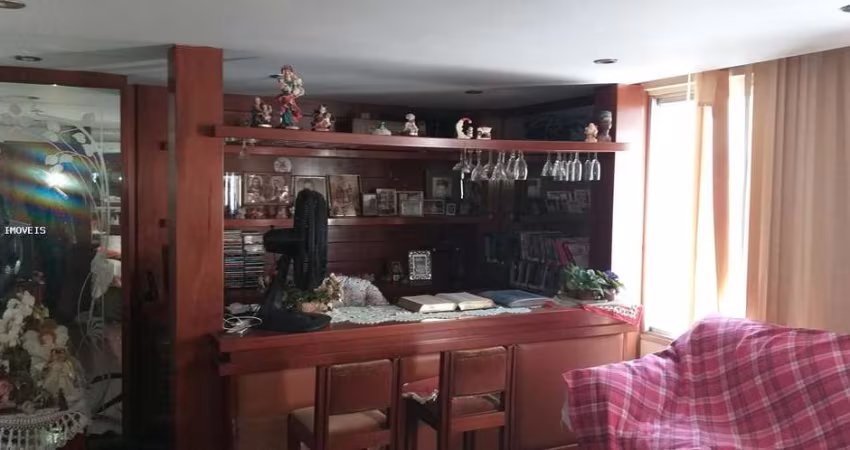 Apartamento para Venda em Porto Alegre, Petrópolis, 2 dormitórios, 1 suíte, 3 banheiros, 1 vaga