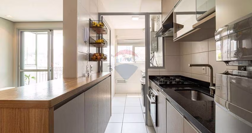Lindo apartamento na Vila Mascote de 65m2, com 3 dormitórios, sendo 1 suíte, 2 banheiros, varanda envidraçada, 1 vaga na garagem e lazer completo.