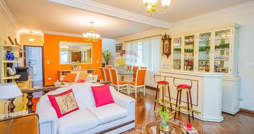 Casa à venda com 3 quartos (2 suítes) e 240m² em Mirandópolis.
