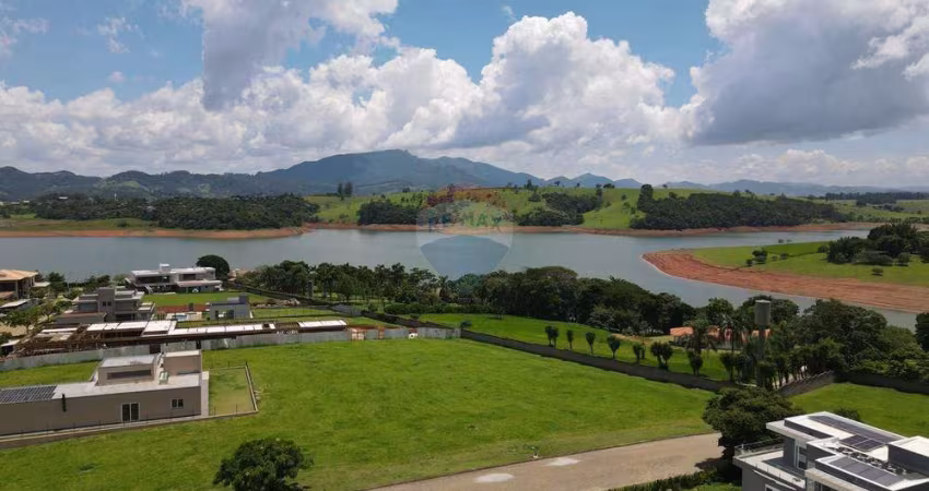 TERRENO DE 1680 NA REPRESA DE PIRACAIA NO PORTO LARANJEIRAS