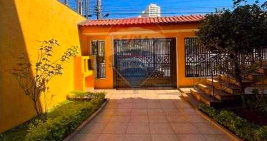 Casa espaçosa na Vila da Saúde – Perfeita para receber e viver bem!