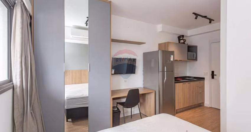 Studio mobiliado de 21m² à venda na Avenida Armando Ferrentini, 654 - Paraíso.