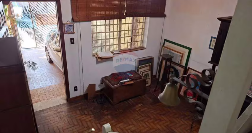 Sobrado com 2 dorms  1 suite 1 vaga e edicula nos fundos