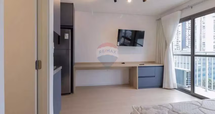 Studio mobiliado, com varanda no itaim bibi -santo amaro