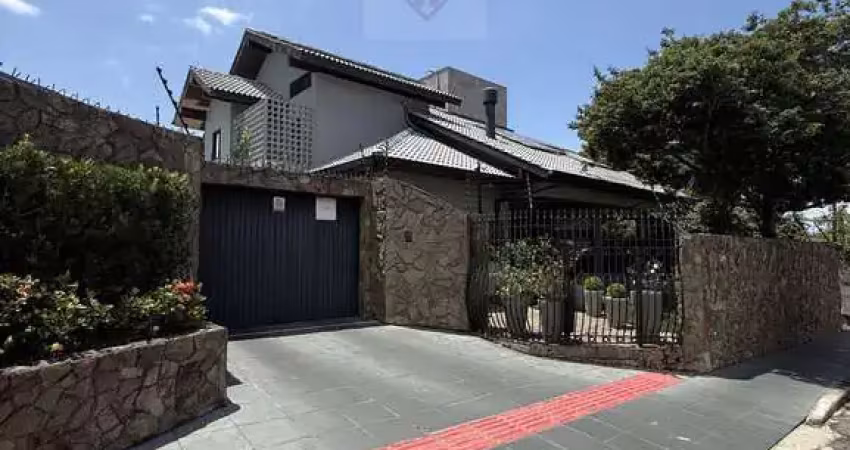 Casa à venda em florianópolis, capoeiras, com 4 quartos, com 236 m²