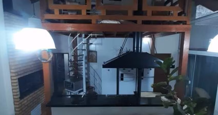 Casa à venda no bairro Saco dos Limões - Florianópolis/SC