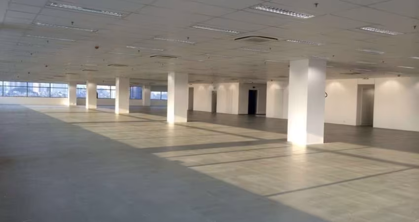 Aluga-se Conjunto comercial com 839m² na Lapa de Baixo