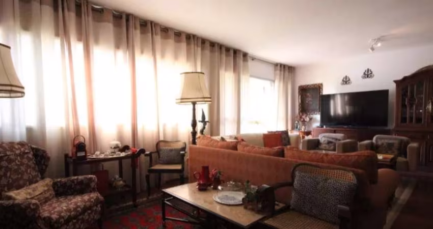 Apartamento no Condomínio Xaxim no Morumbi com 150m² 3 dormitórios 1 suíte 3 banheiros 2 vagas.