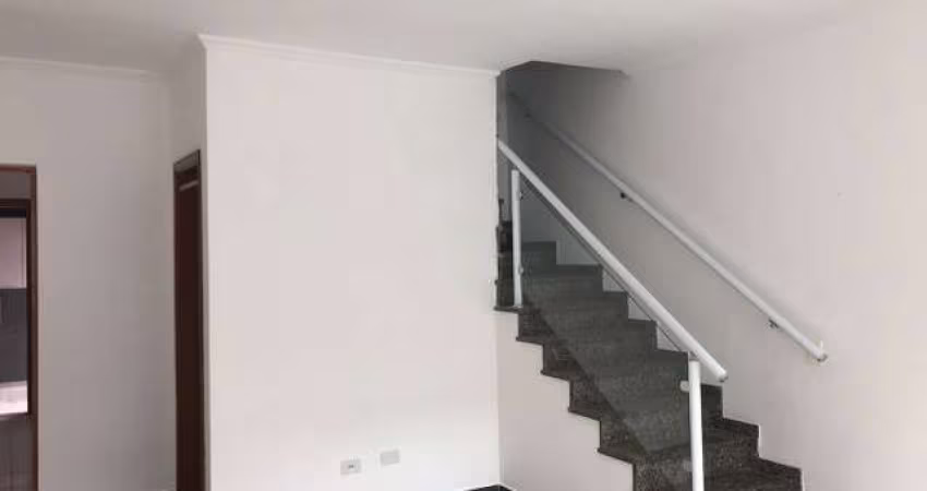 Casa à venda no Vila Siqueira (Zona Norte) 124m² com 3 dormitórios 1 suíte 3 banheiros 2 vagas.