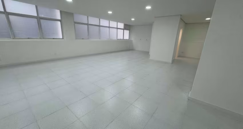 CONJUNTO COMERCIAL NA REGIÃO DA AVENIDA PAULISTA