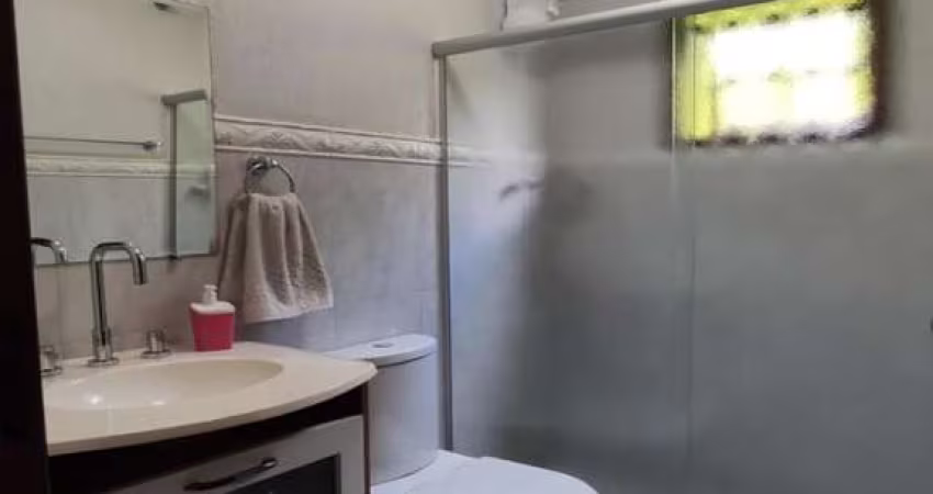 Casa sobrado no Jardim Ângela (Zona Leste) - 4 Dormitórios