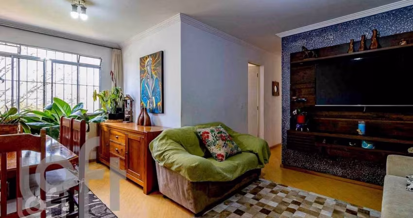 Sobrado à venda na Vila São Paulo com 160m² 3 dormitórios 2 banheiros 2 vagas