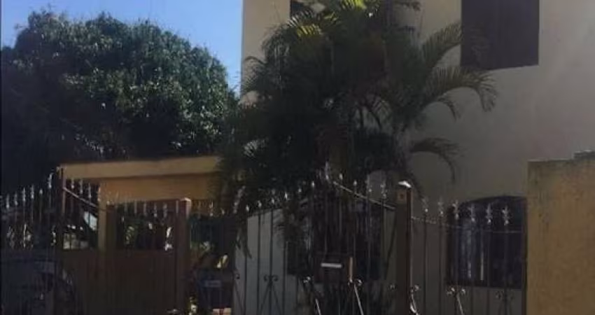Sobrado em Vila Ema, 210m², 3 Dormitórios.