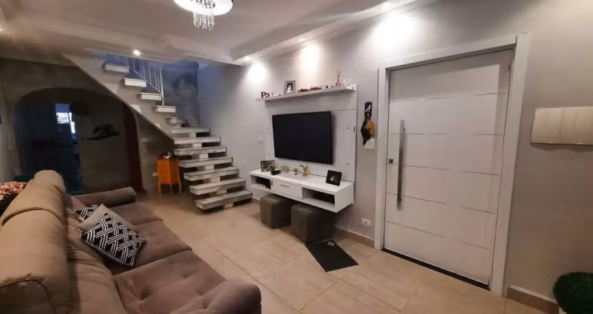 SOBRADO 140m 3 DORM. 1 SUÍTE, 2 SALAS E EDÍCULA NO JARDIM VILA FORMOSA