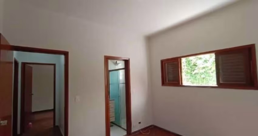 Casa á venda na Vila Gustavo, 133m², 3 dormitórios (1suíte) e 3 vagas de garagem
