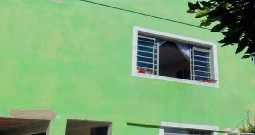 Casa com 4 dormitórios no Jaragua