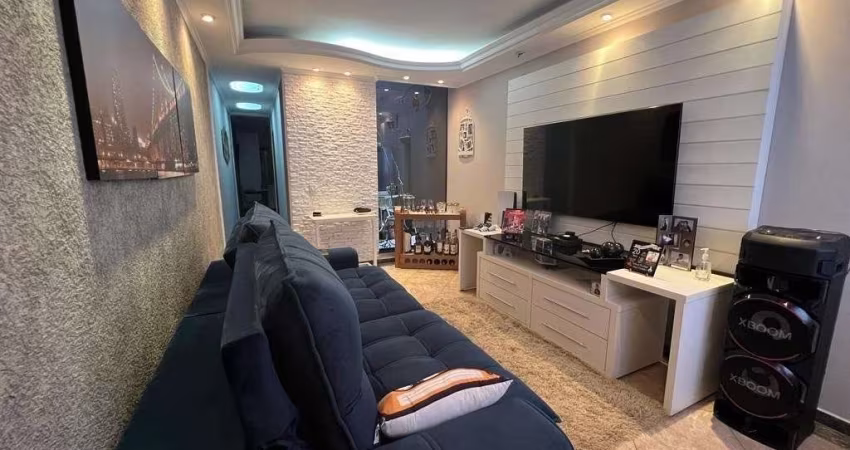 Sobrado em Jardim Nossa Senhora do Carmo, 220m², 3 Dormitórios.