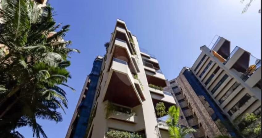 Imperdível: Apartamento de Luxo com 5 quartos e 4 suítes, terraco com piscina e churrasqueira privativa,  310m², 4 vagas de garagem e deposito