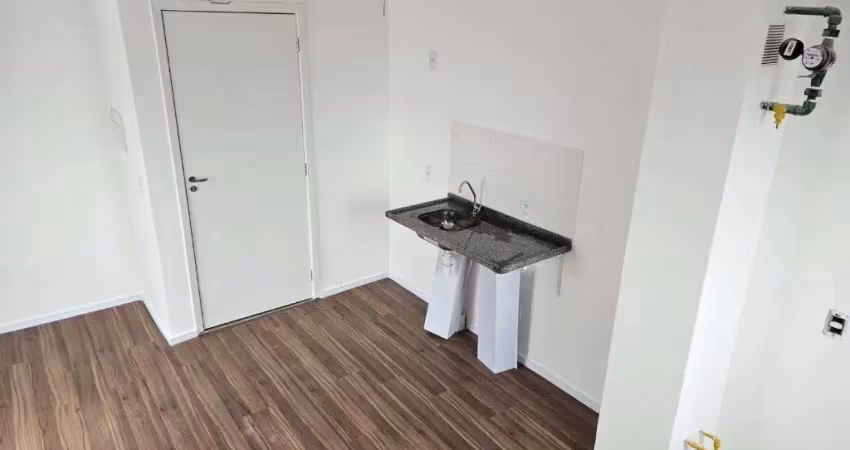 Duplex a venda 58m² de área total sendo 02 dormitórios e 01 banheiro campo limpo