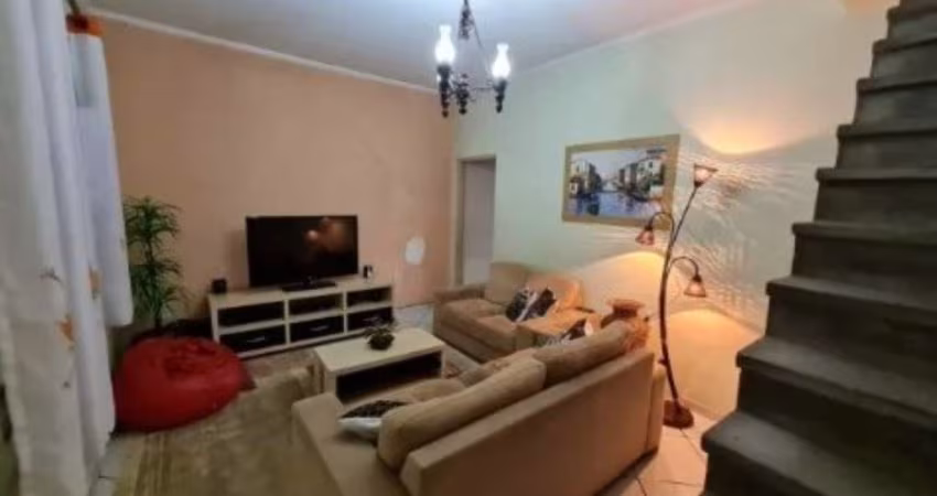 Casa a venda 240 m², 03 dormitórios, 01 suíte e 02 vagas Capão Redondo