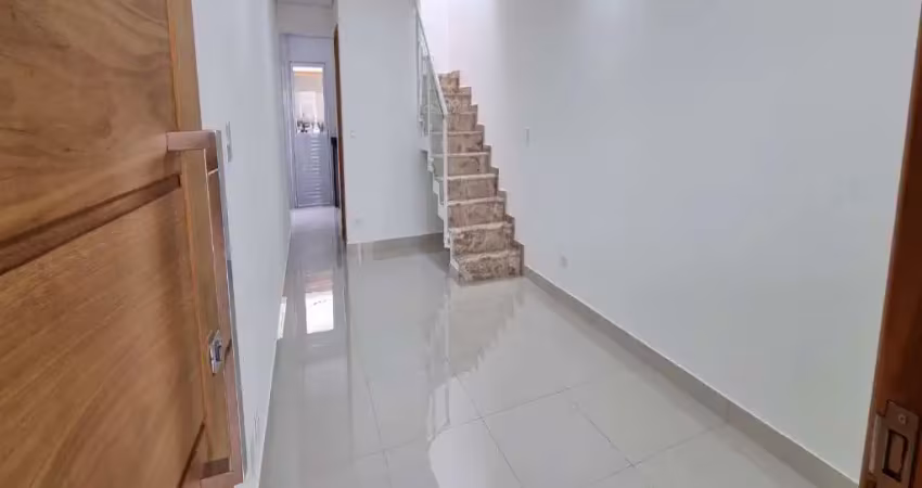 Sobrado 3 Dormitórios, 1 suíte e com 2 vagas