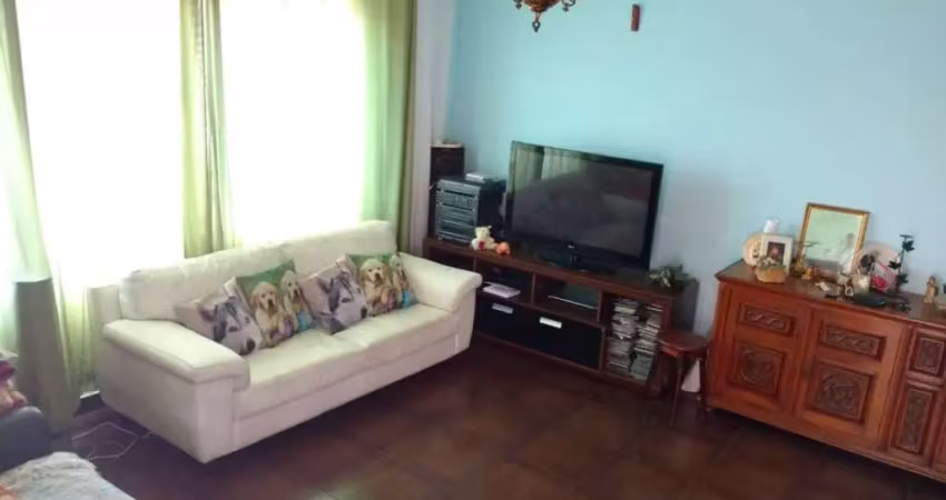 Sobrado na Vila Paulo Silas com 140m² 3 dormitórios 2 banheiros 2 vagas